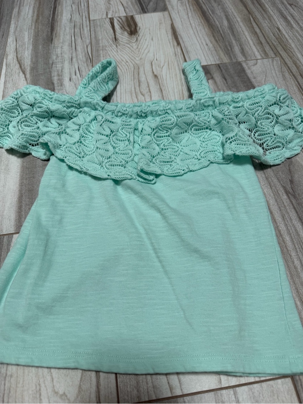 Mint Off-Shoulder Lace Ruffle Tank Top - Picture 2 of 3
